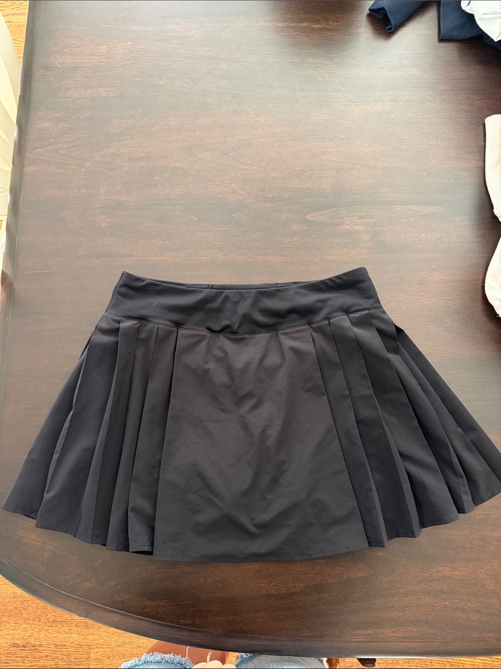 LULULEMON Black Accordian Athletic Skirt 6/S